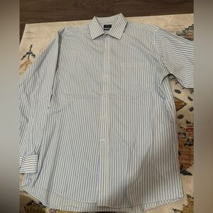 Men’s Arrow Long Sleeve dress shirt, size L